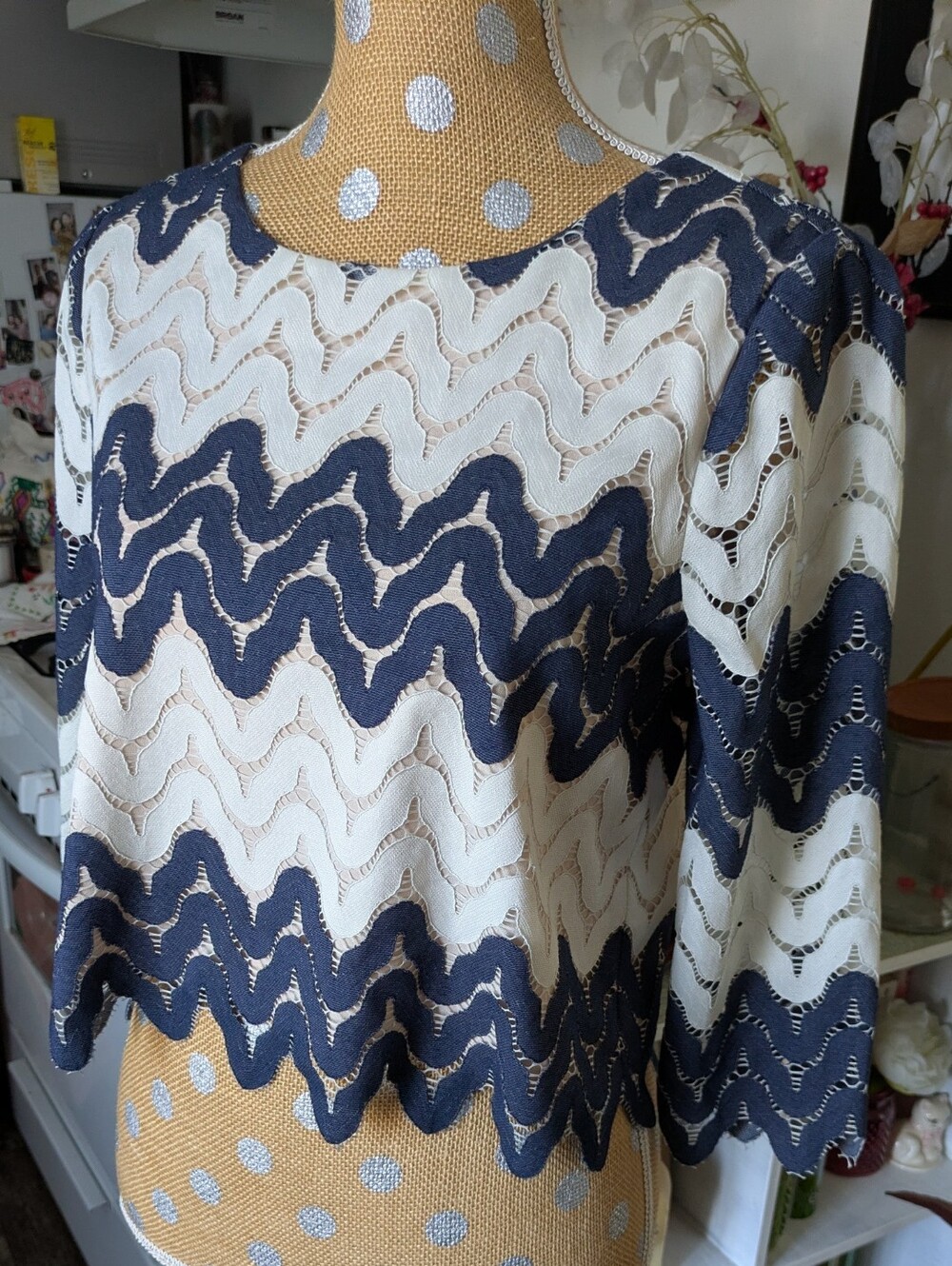 BCBGMaxAzria Navy & White Wavy Crochet Crop Top NWT